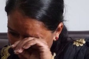 द्वन्द्व प्रभावित परिवार निराश