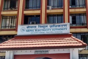 लाइन काटेर बक्यौता उठाउँदै प्राधिकरण