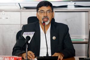 नवनियुक्त अर्थमन्त्री शर्माद्वारा खोप खरिदका लागि ५ अर्बको सहमति प्रदान