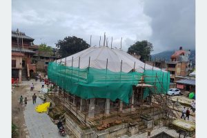 पुनःनिर्माणले गतिलिँदै रातो मच्छिन्द्रनाथ मन्दिर