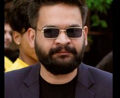 अनाधिकृत संरचना हटाउन मेयर बालेन्द्र शाह शंखमुलमा
