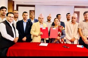 वीरेन्द्रनगर नगरपालिका र  नेपाल सरकार  खानेपानी आयाेजना निर्माणका लागि सम्झौता