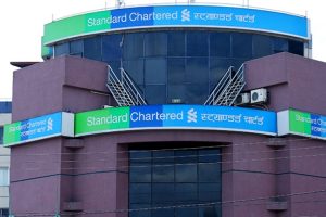 भूकम्प प्रभावितका लागि स्ट्याण्डर्ड चार्टर्ड बैंकको एक करोड ३३ लाख सहयोग