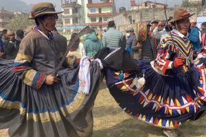 नुवाकोट महोत्सवमा लोपोन्मुख ‘घोडा नाच’ आकर्षण