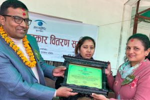 अच्युत घिमिरेलाई ‘अन्तर्दृष्टि प्रोत्साहन पत्रकारिता’ पुरस्कार