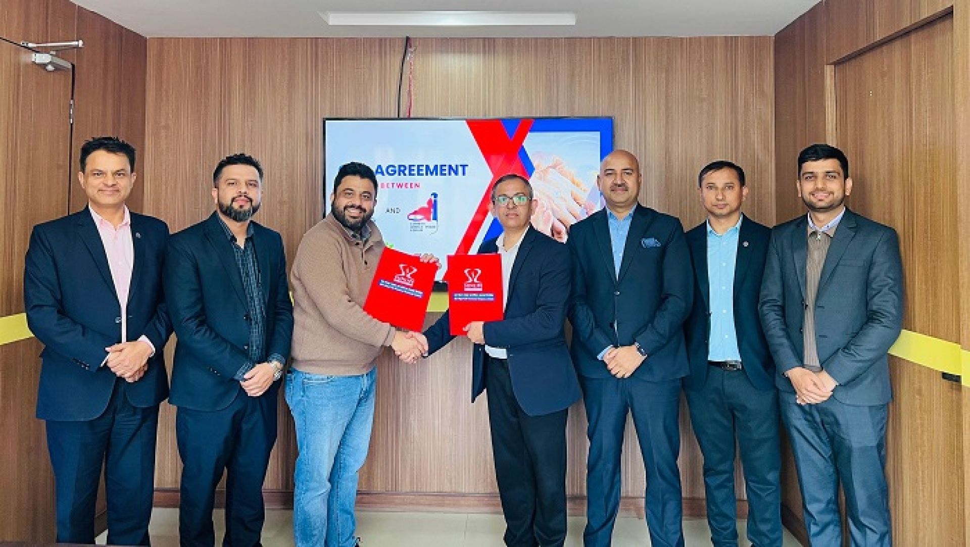 ‘वान मिलियन ट्रीज क्याम्पेन’ अघि बढाउन सन नेपाल लाइफ र लुम्बिनी वर्ल्ड पीस फोरमबीच सम्झौता