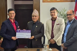नेशनल लाइफद्वारा भौतिक पूर्वधार पुनर्निर्माण कोषमा १ करोड सहयोग
