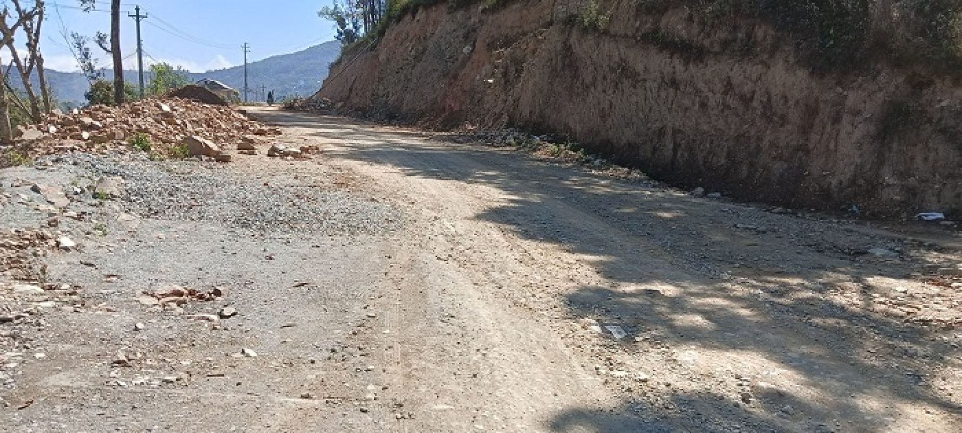 सेलेघाट–रामेछाप–साँघुटार सडक निर्माण कछुवा गतिमा