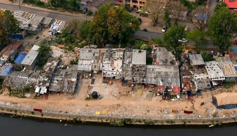 थापाथली सुकुमवासी बस्ती खाली गरिँदै, स्थानीयहरू सामान सार्न बाध्य