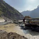 अविरल वर्षाले बीपी राजमार्ग पुनः अवरुद्ध