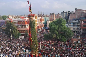 राष्ट्र प्रमुखको उपस्थितिमा रातो मच्छिन्द्रनाथको भोटो जात्रा सम्पन्न हुँदै