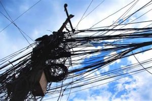 काठमाडौंमा अव्यवस्थित इन्टरनेट तथा दूरसञ्चारका तार व्यवस्थापन अभियान तीव्र
