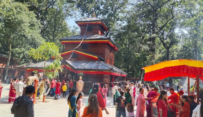 – देशभरका शक्तिपीठमा दसैँको चहलपहल, आज कुष्माण्डाको पूजा